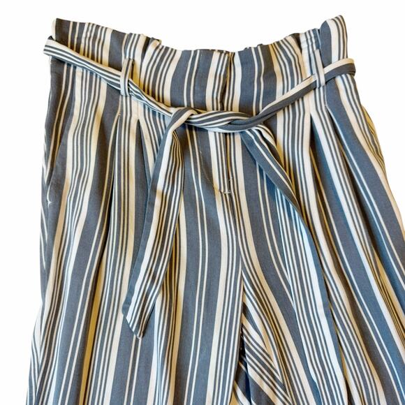 LOFT Capri Belted Pants Blue and White Stripes Women's size Small - Picture 2 of 6